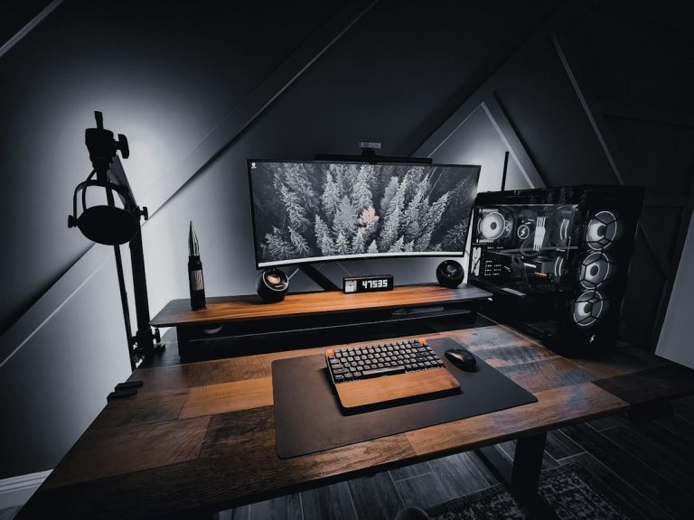 Enhancing Your Gameplay with Quality Streaming Equipment